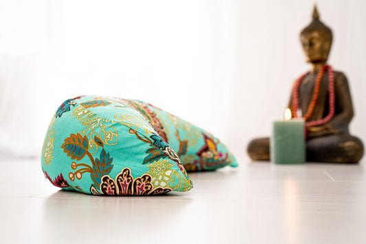 Halbmondkissen Wild Bloom I Goldwerk-Schliersee - Goldwerk Schliersee